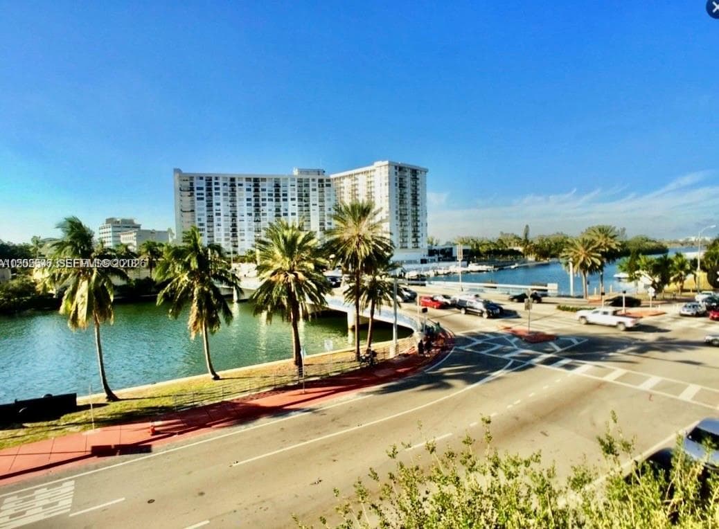 4015 Indian Creek Dr # 307, Miami Beach FL 33140 photo 5