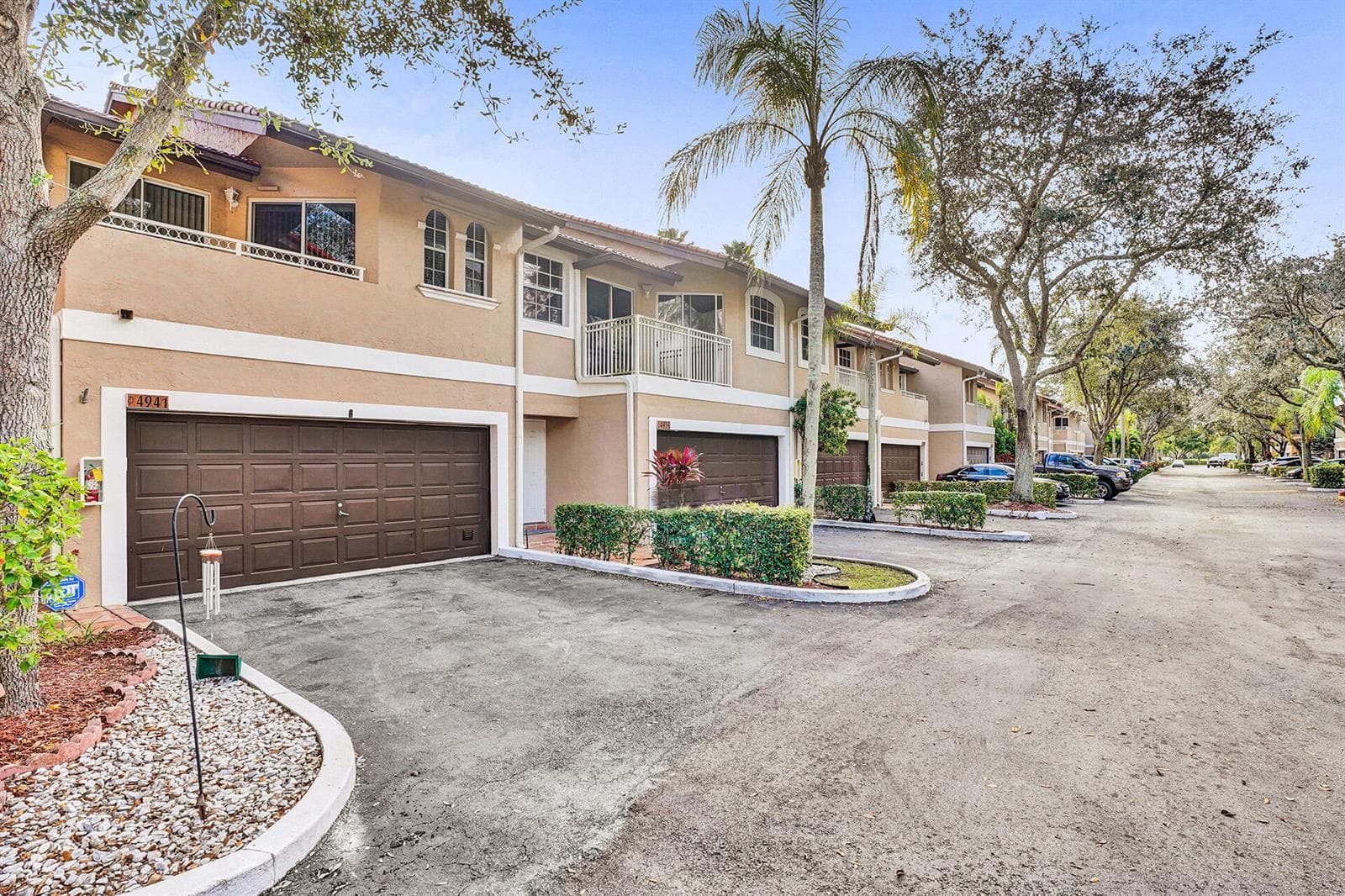 4941 Riverside Drive, Coral Springs FL 33067 photo 3