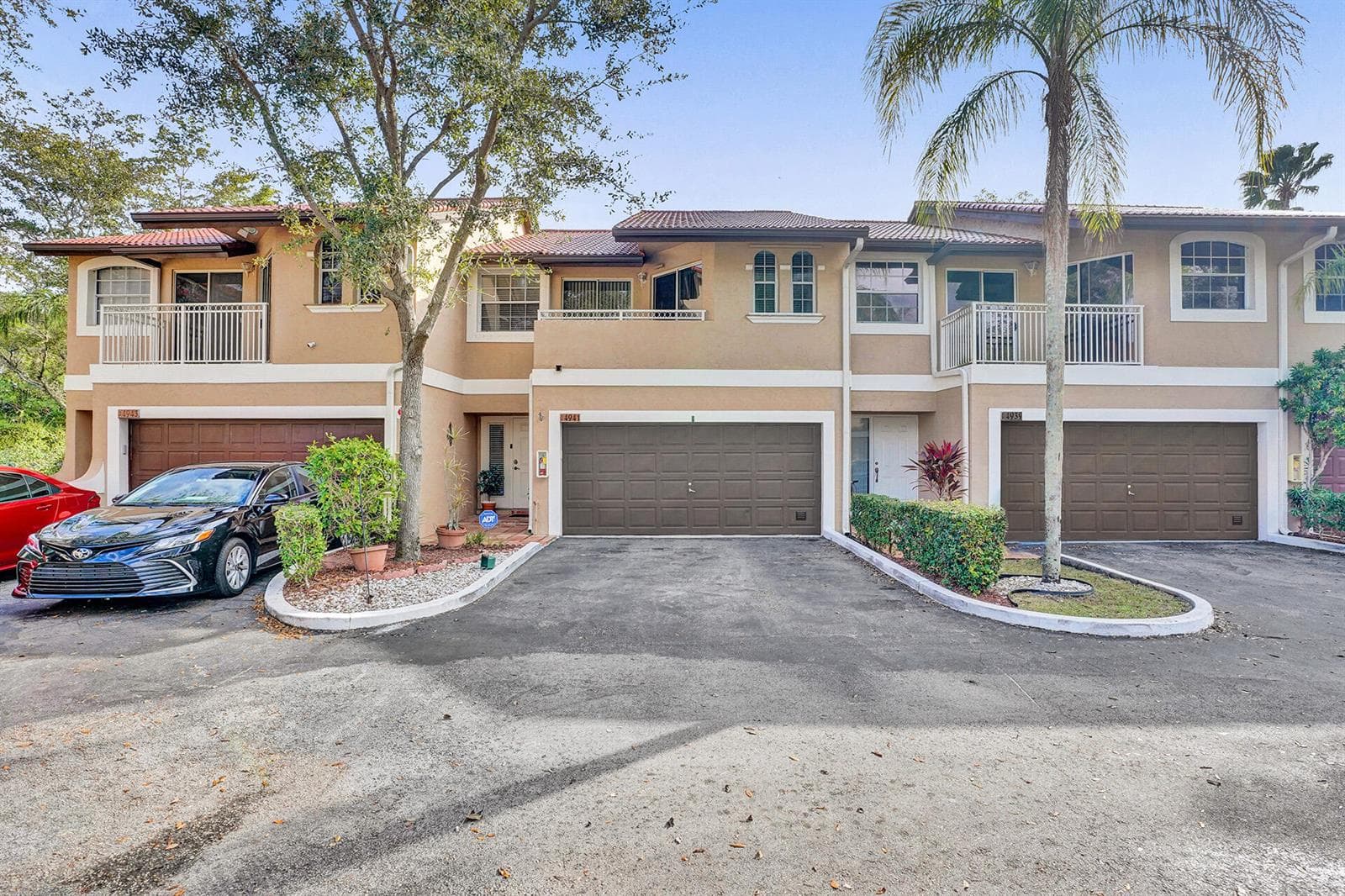 4941 Riverside Drive, Coral Springs FL 33067