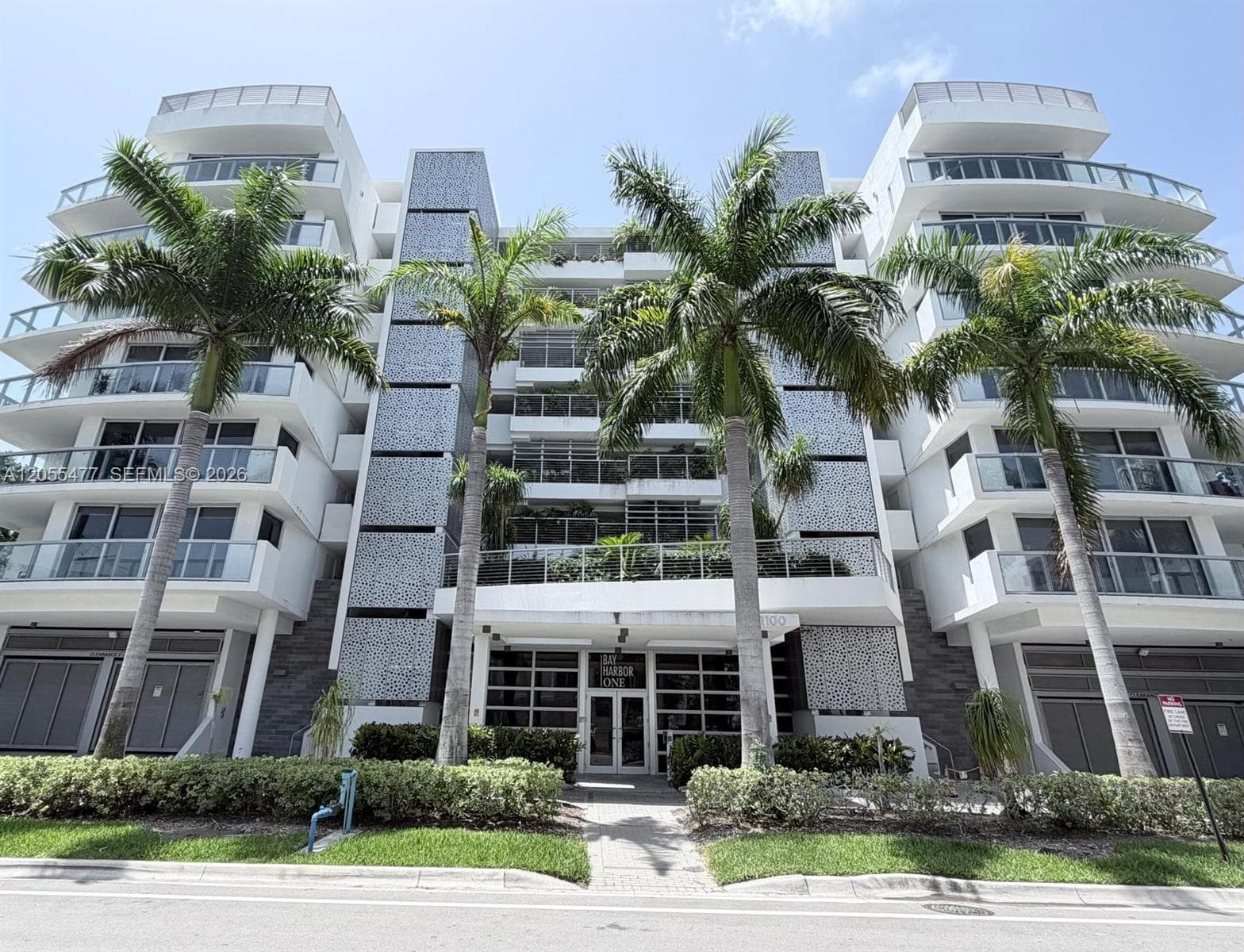 1100 100th St # 606, Bay Harbor Islands FL 33154