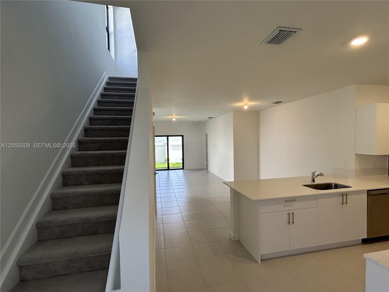 3000 Park Pl, Dania Beach FL 33312 photo 3