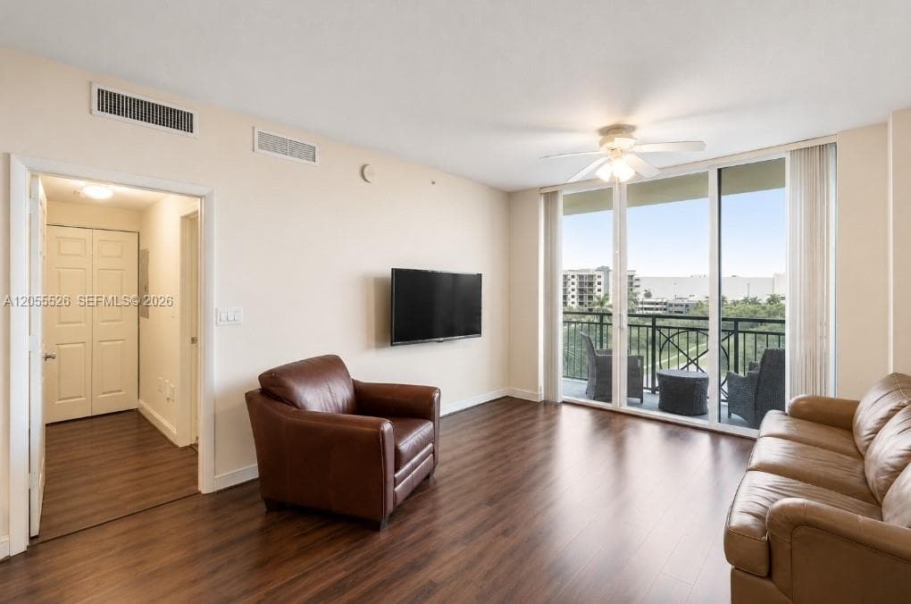 510 NW 84th Ave # 519, Plantation FL 33324 photo 2