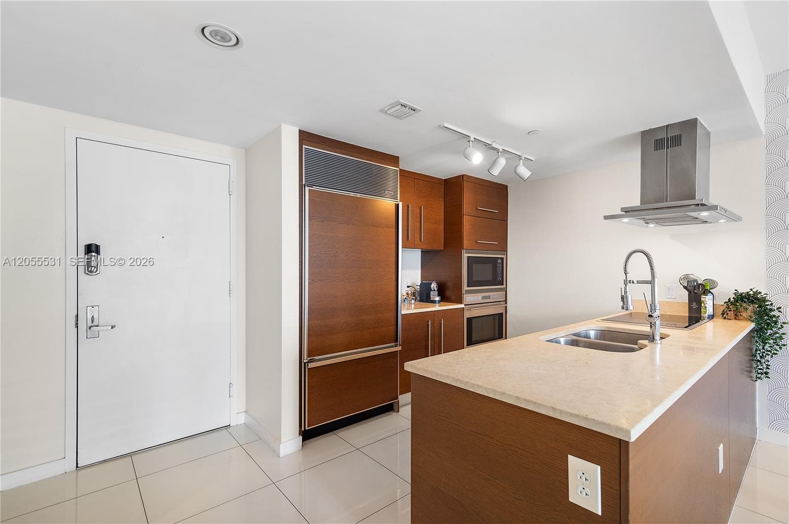 485 Brickell Ave # 2306, Miami FL 33131 photo 3