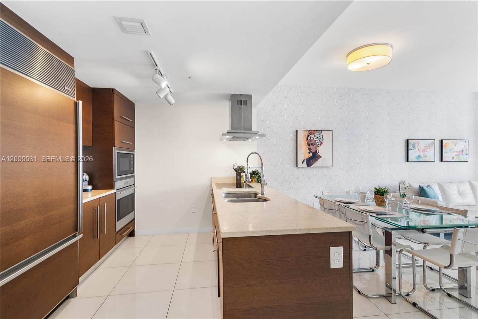 485 Brickell Ave # 2306, Miami FL 33131 photo 4