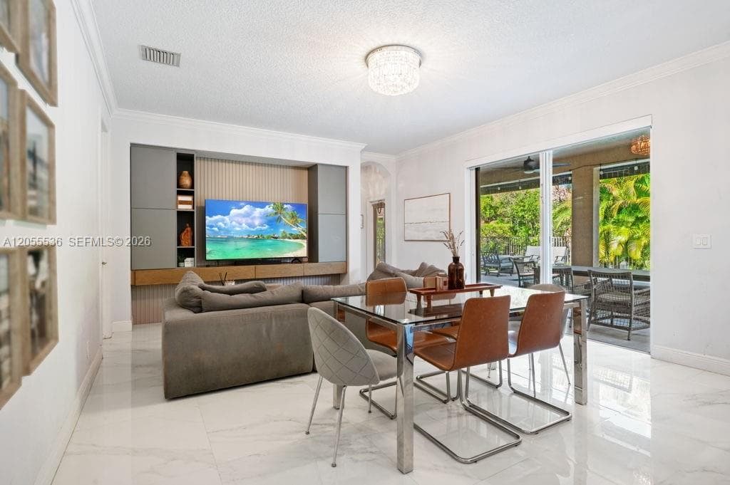 3846 W Gardenia Ave, Weston FL 33332 photo 5