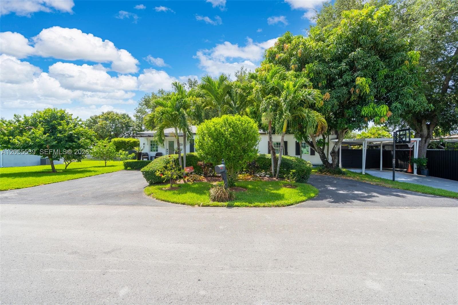 7340 SW 18th St Rd, Miami FL 33155 photo 2