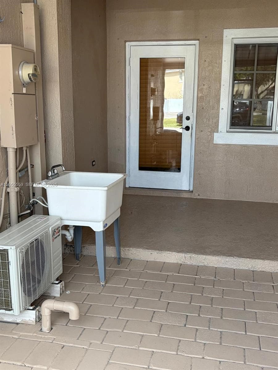 27918 SW 140th Ave, Homestead FL 33032 photo 5