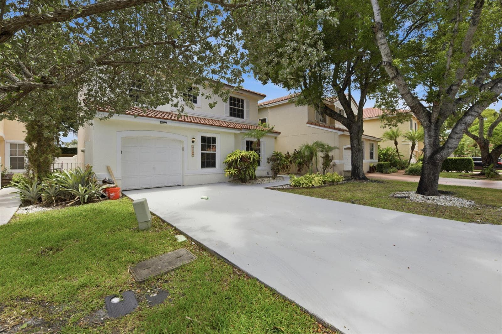 10837 NW 46TH Drive, Coral Springs FL 33076 photo 2