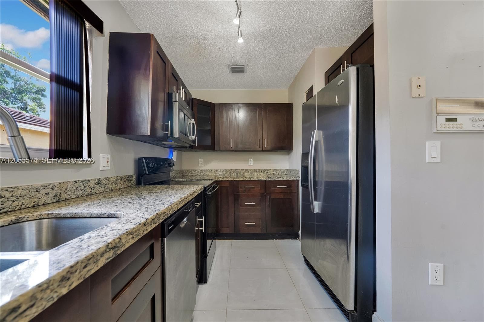 14530 SW 156th Ave, Miami FL 33196 photo 5