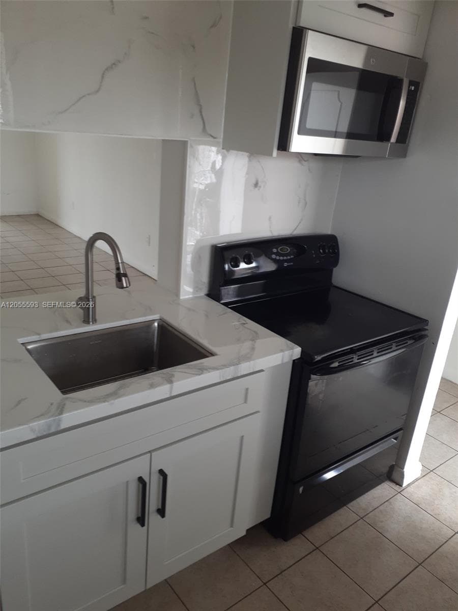 2800 NW 56th Ave # H404, Lauderhill FL 33313 photo 3