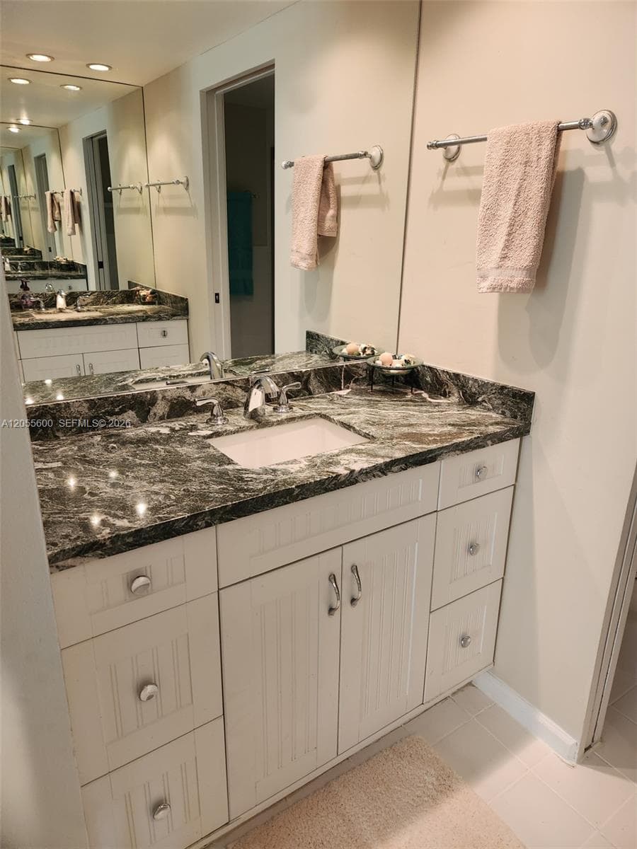 5460 N Ocean Dr # 4B, Singer Island FL 33404 photo 3