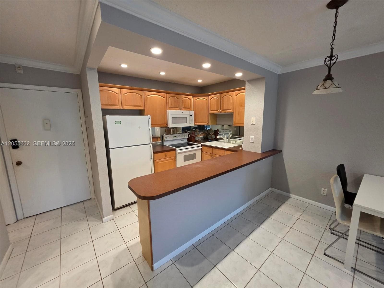 1520 Mckinley St # 105E, Hollywood FL 33020 photo 4