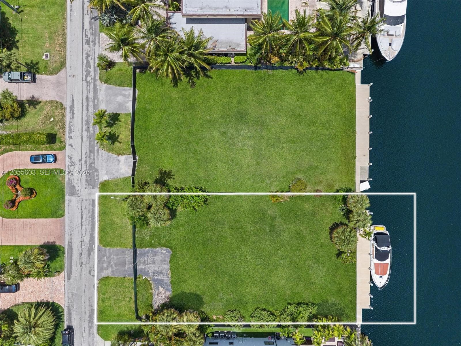 460 Holiday Dr, Hallandale Beach FL 33009 photo 5