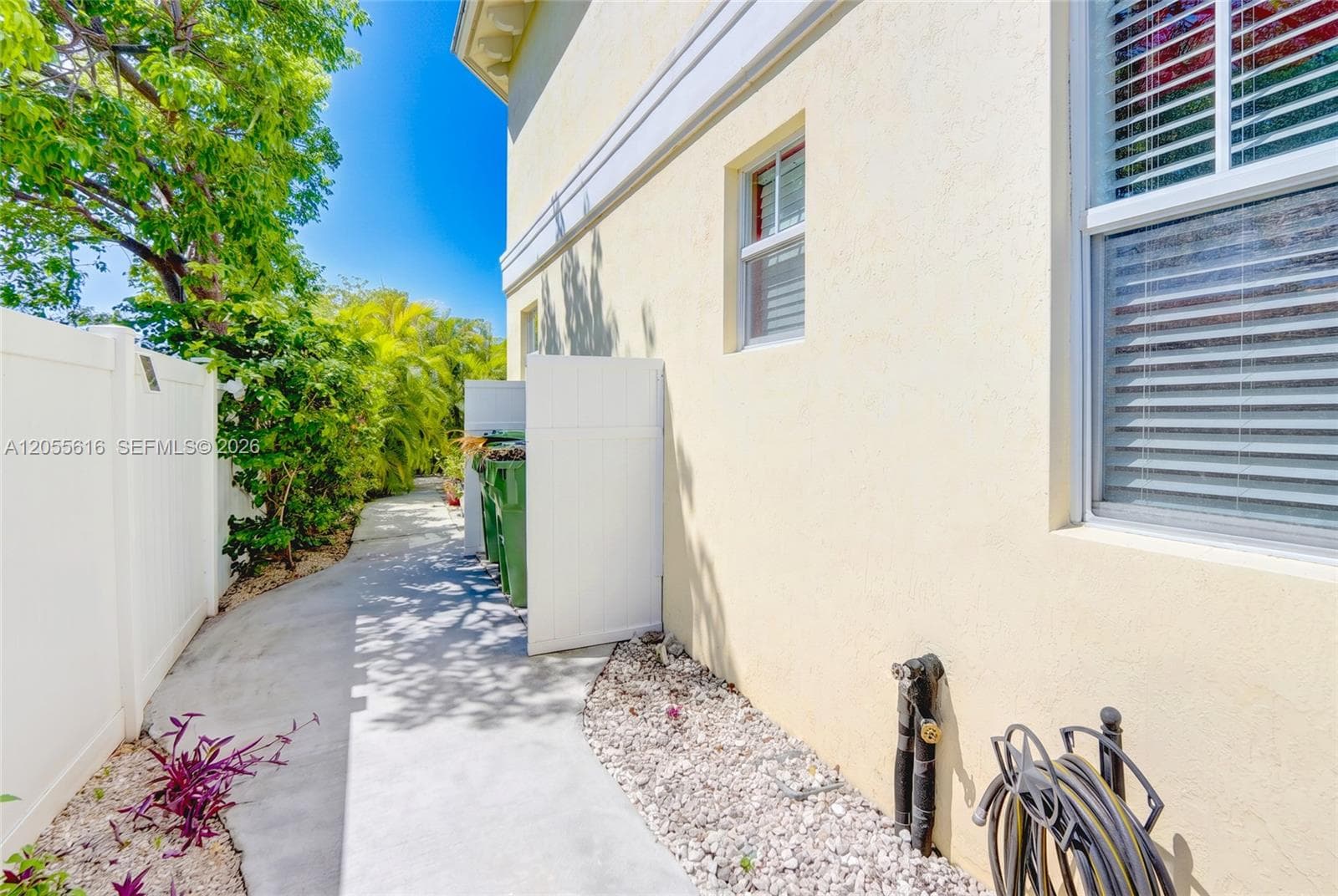 840 NE 14th Pl, Fort Lauderdale FL 33304 photo 3