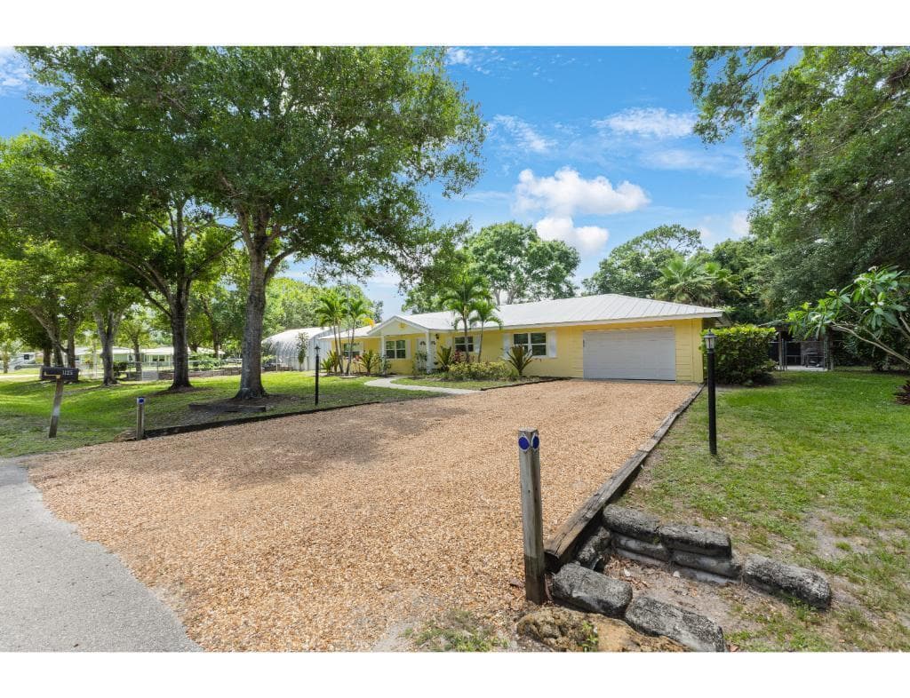 1125 41ST Avenue, Vero Beach FL 32960 photo 2