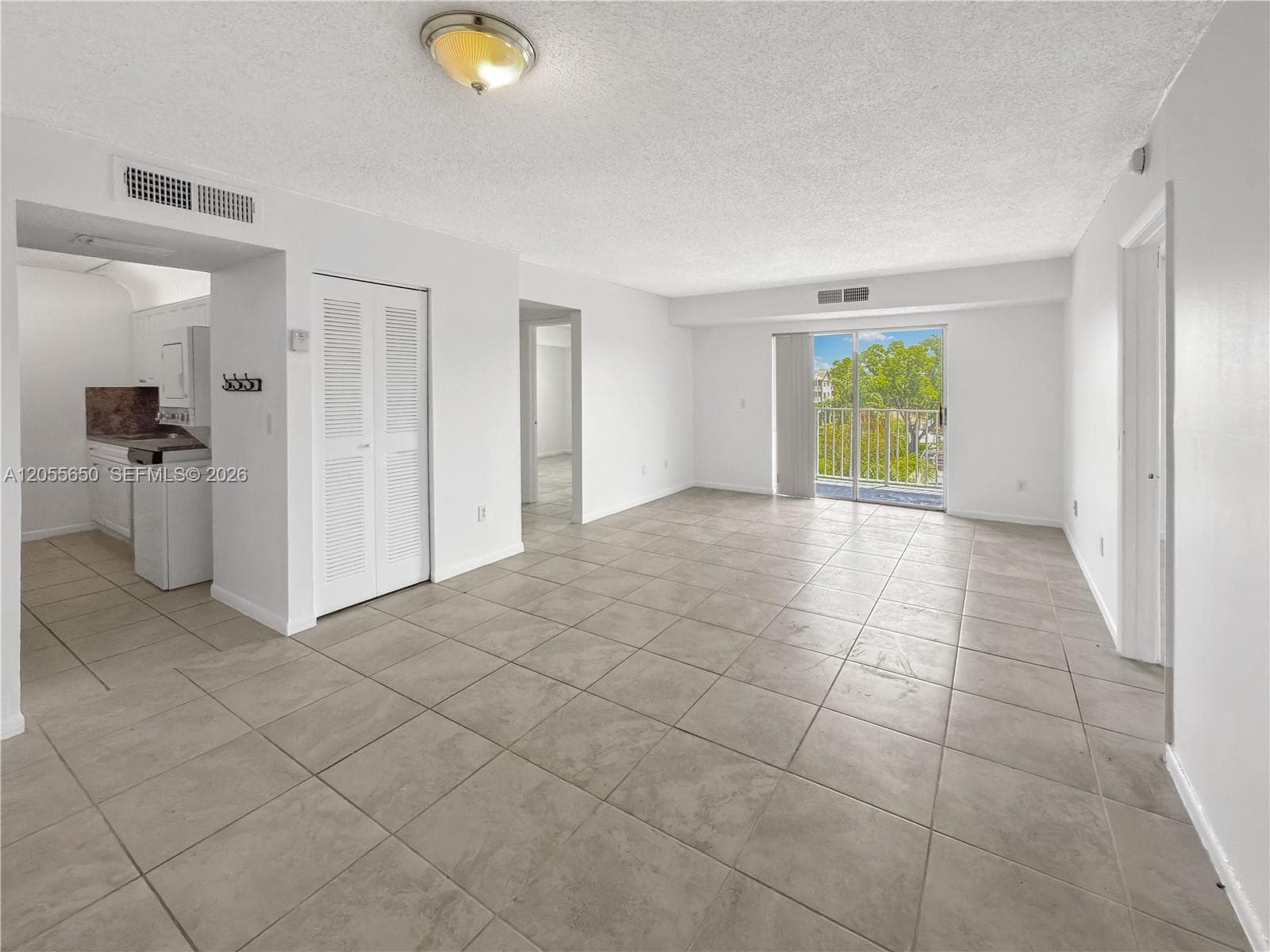 8260 SW 210th St # 309, Cutler Bay FL 33189 photo 2