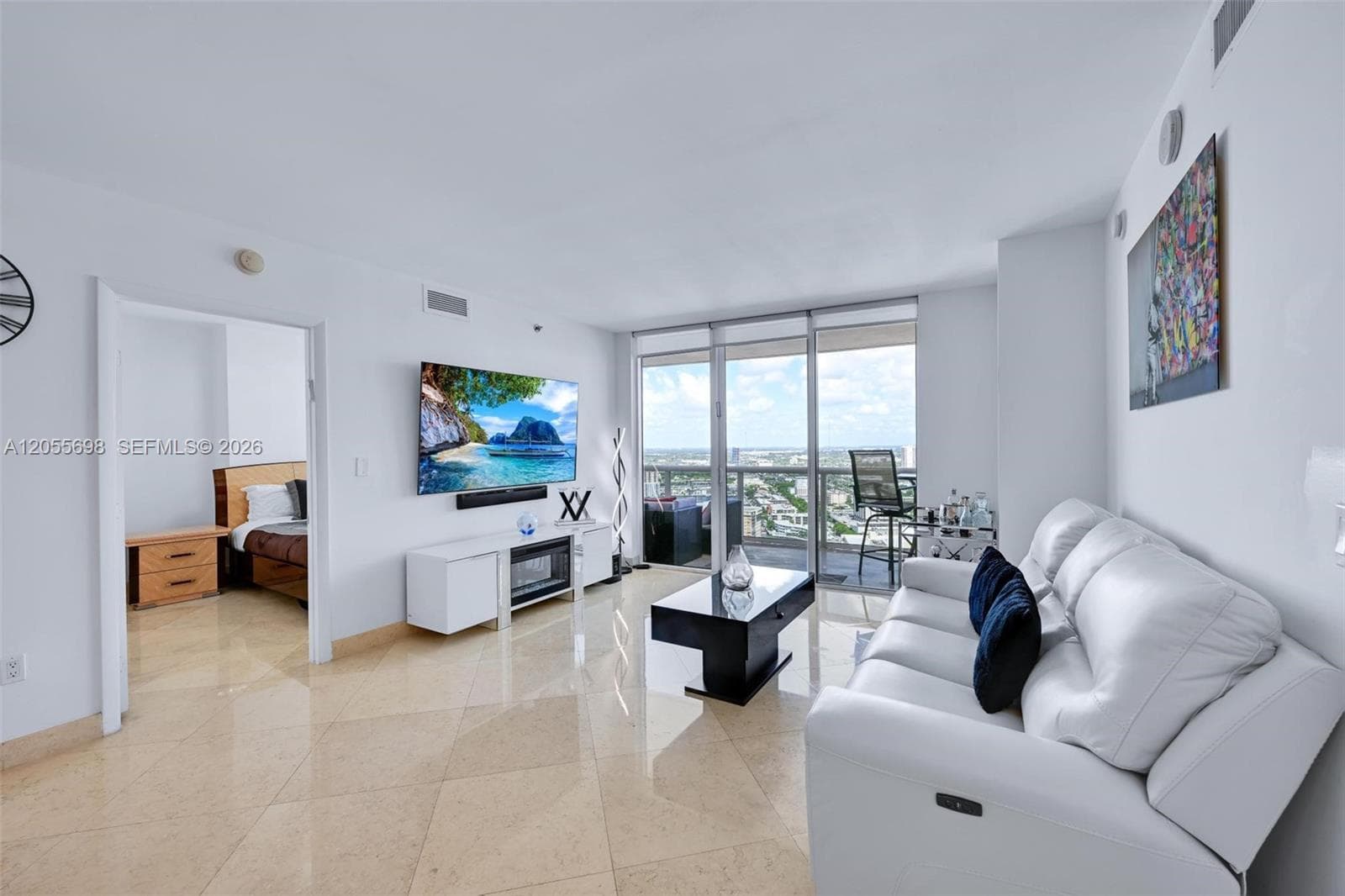1850 S Ocean Dr # 3207, Hallandale Beach FL 33009