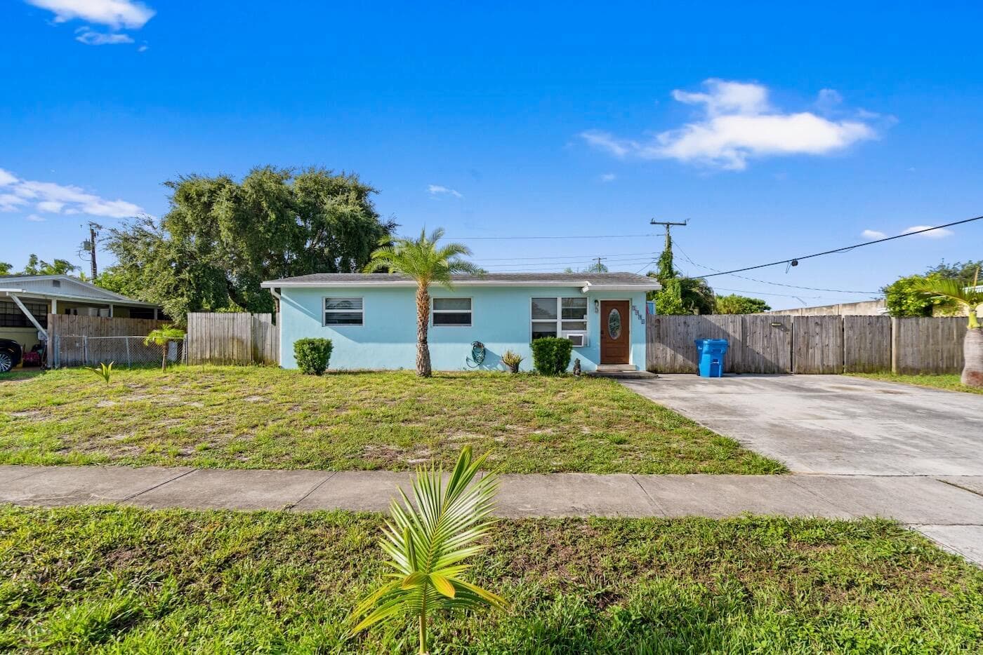 1446 W JENNINGS Street, Lantana FL 33462 photo 2