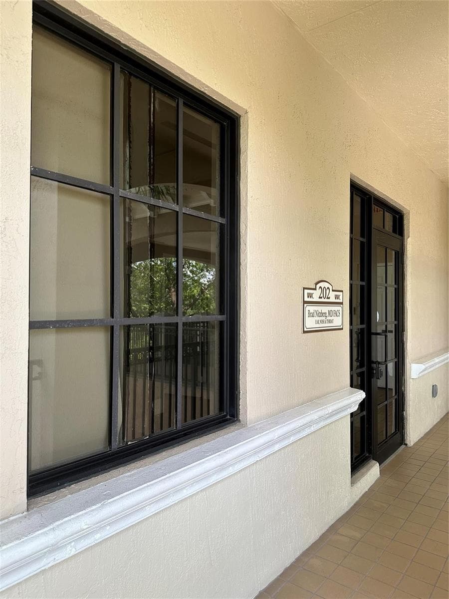 7451 WILES Road # 202, Coral Springs FL 33067 photo 2