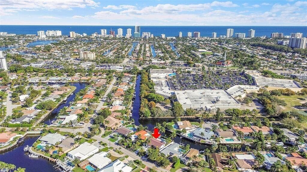 1080 SE 9TH Avenue, Pompano Beach FL 33060 photo 2