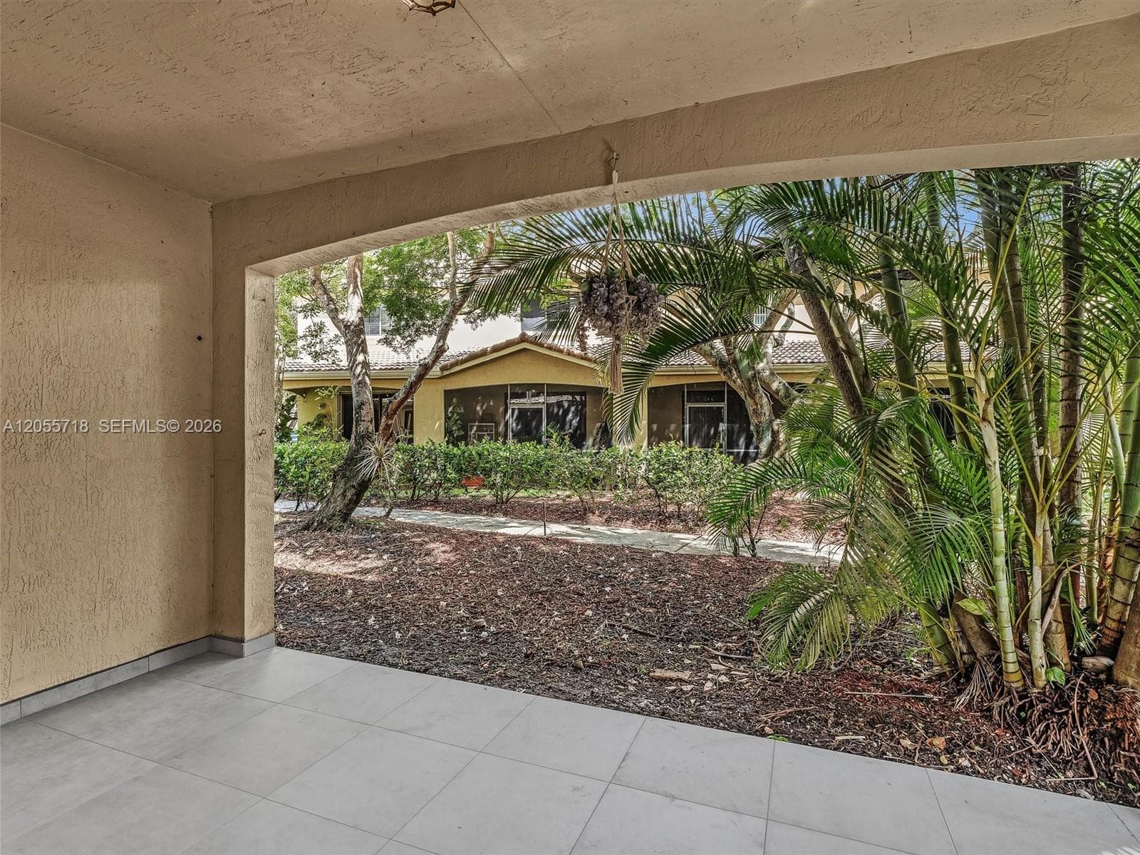 4283 Vineyard Cir # 4283, Weston FL 33332 photo 2