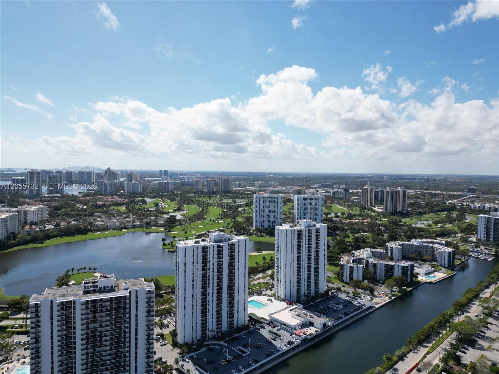 3625 N Country Club Dr # 2409, Aventura FL 33180 photo 3