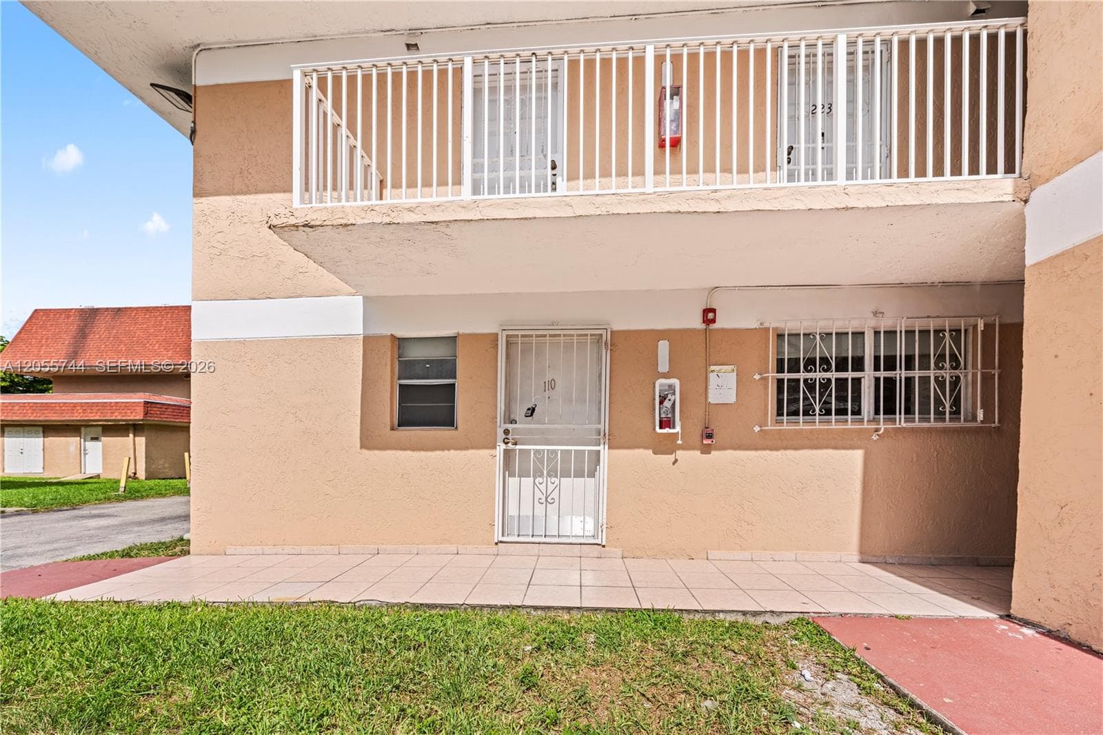 260 NW 107th Ave # 110, Miami, FL 33172 photo 4