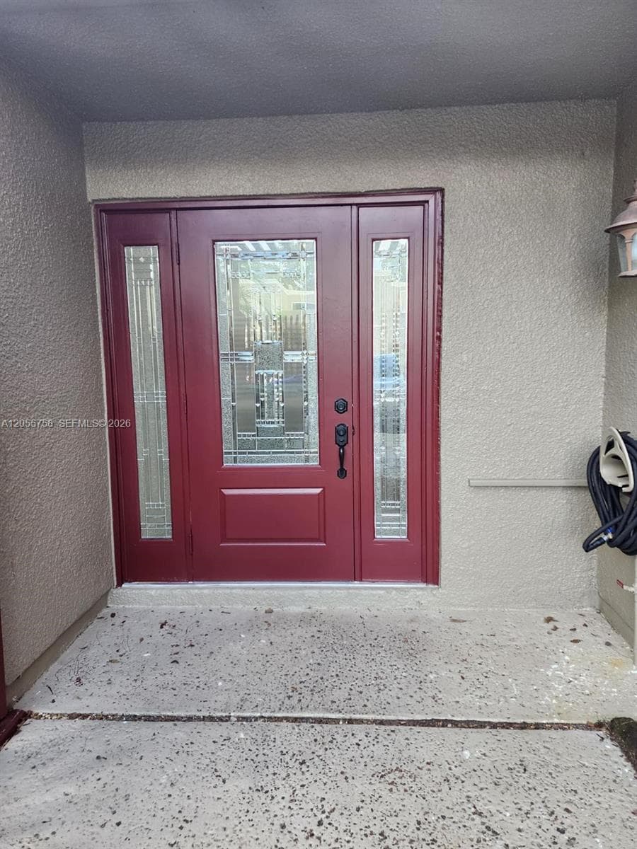 11130 N Lakeview Dr # 1, Pembroke Pines FL 33026
