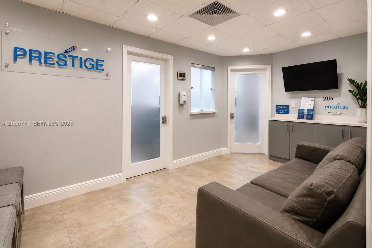 555 Biltmore Way # 205, Coral Gables FL 33134 photo 4