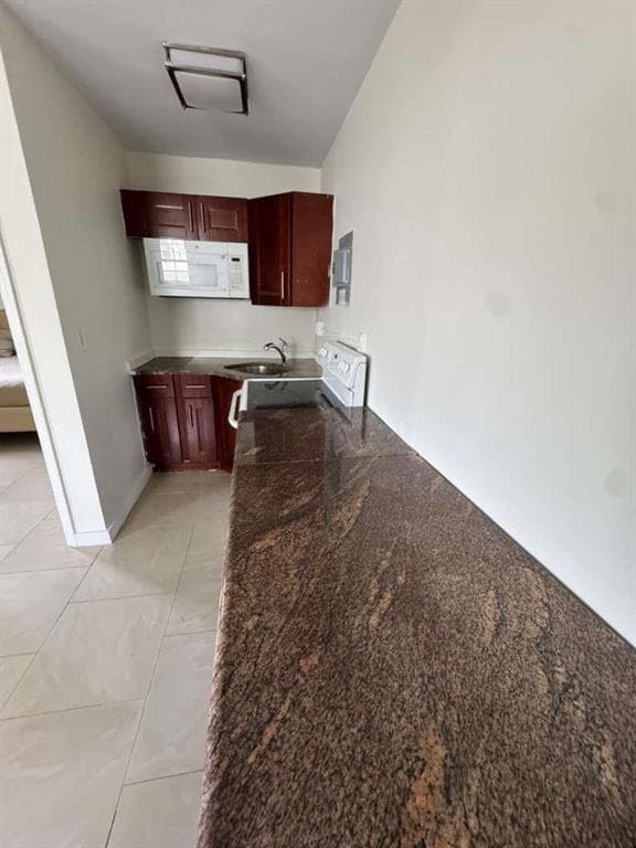 1042 Foster Road # 2, Hallandale Beach FL 33009 photo 3