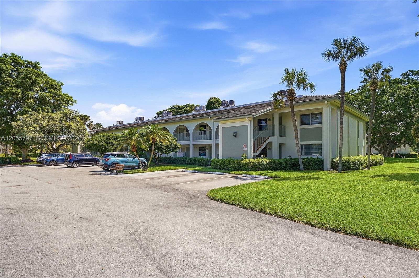 1105 Bahama Bnd # F2, Coconut Creek FL 33066