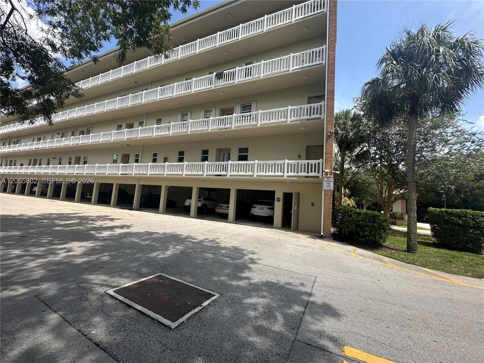 6731 Cypress Rd # 301, Plantation FL 33317 photo 3
