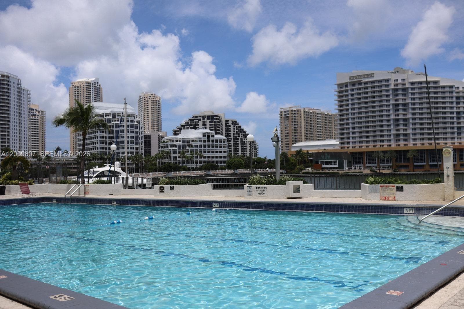 905 Brickell Bay Dr # 1022, Miami, FL 33131 photo 3
