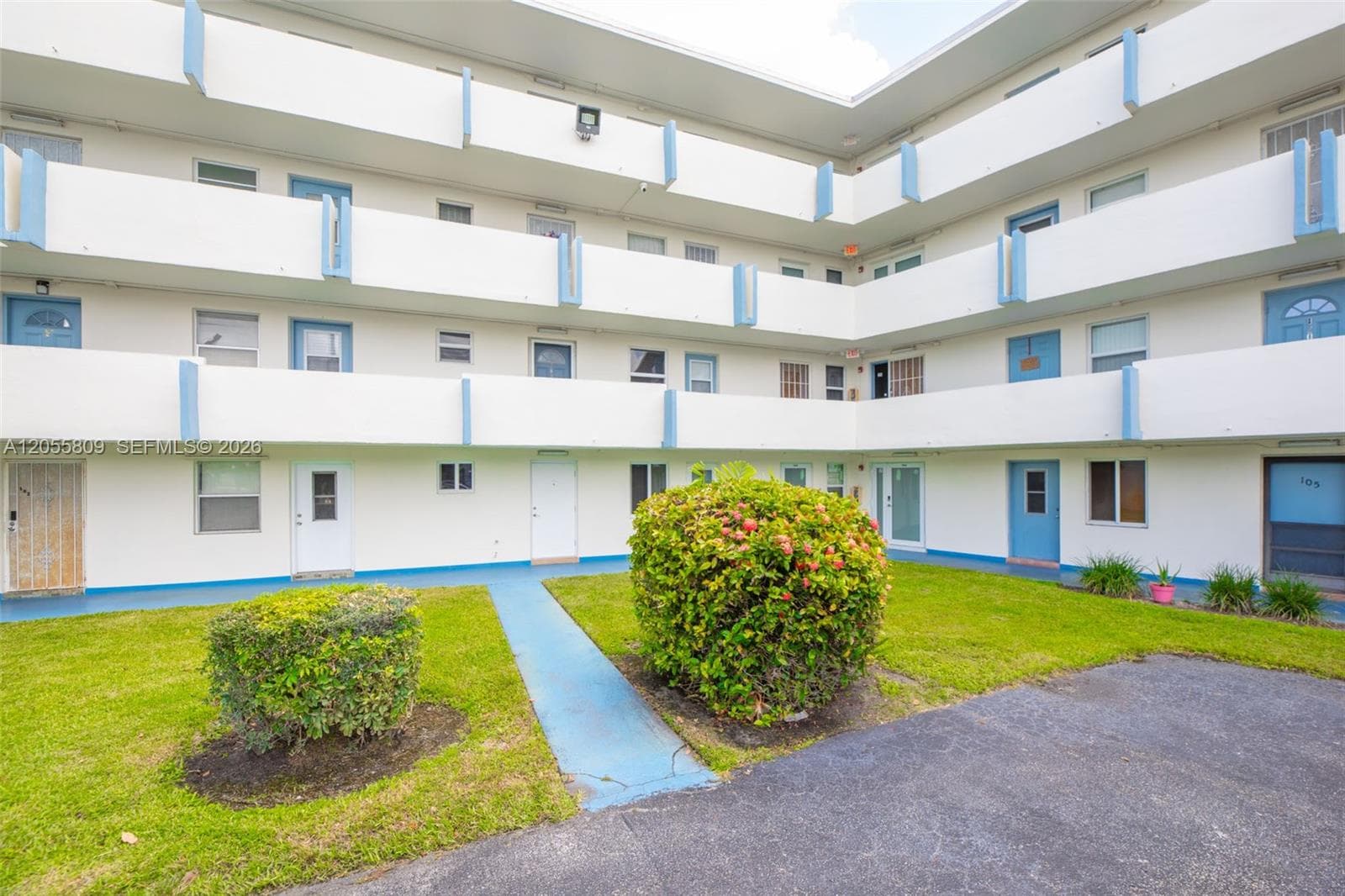 1701 NE 191st St # A103, Miami FL 33179 photo 2