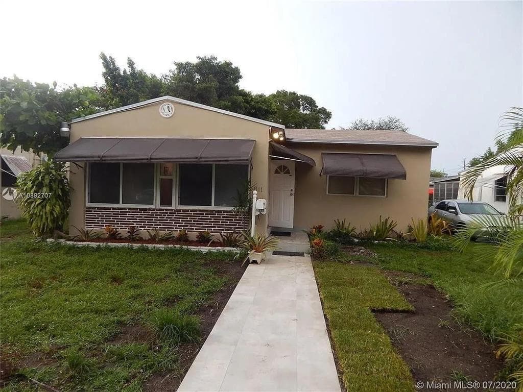 1111 N 25TH Avenue, Hollywood FL 33020