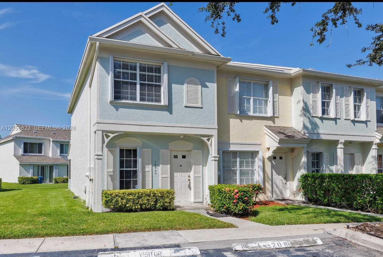 16640 Hemingway Dr # 16640, Weston FL 33326