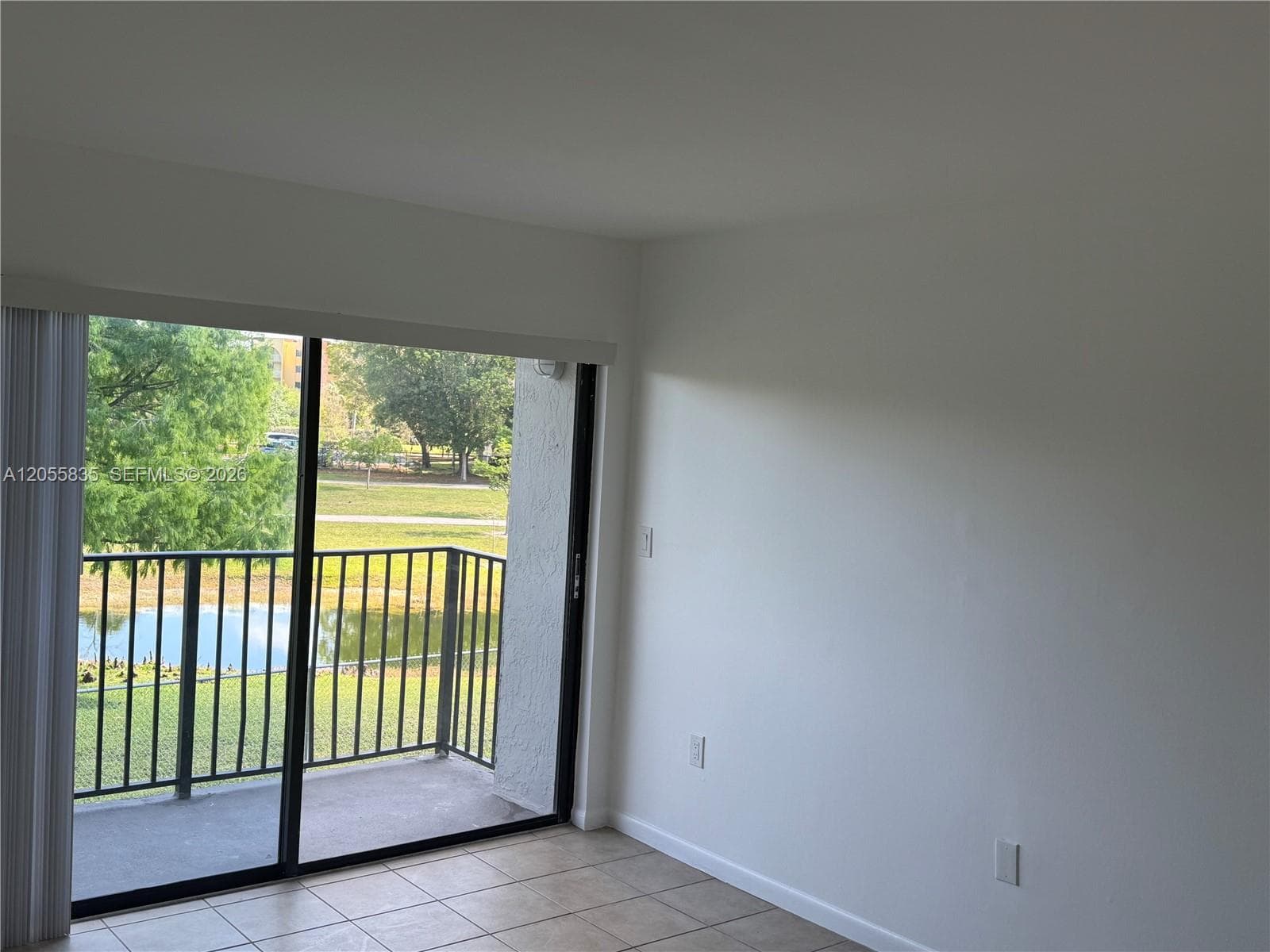 7195 NW 179th St # 211, Hialeah FL 33015 photo 2