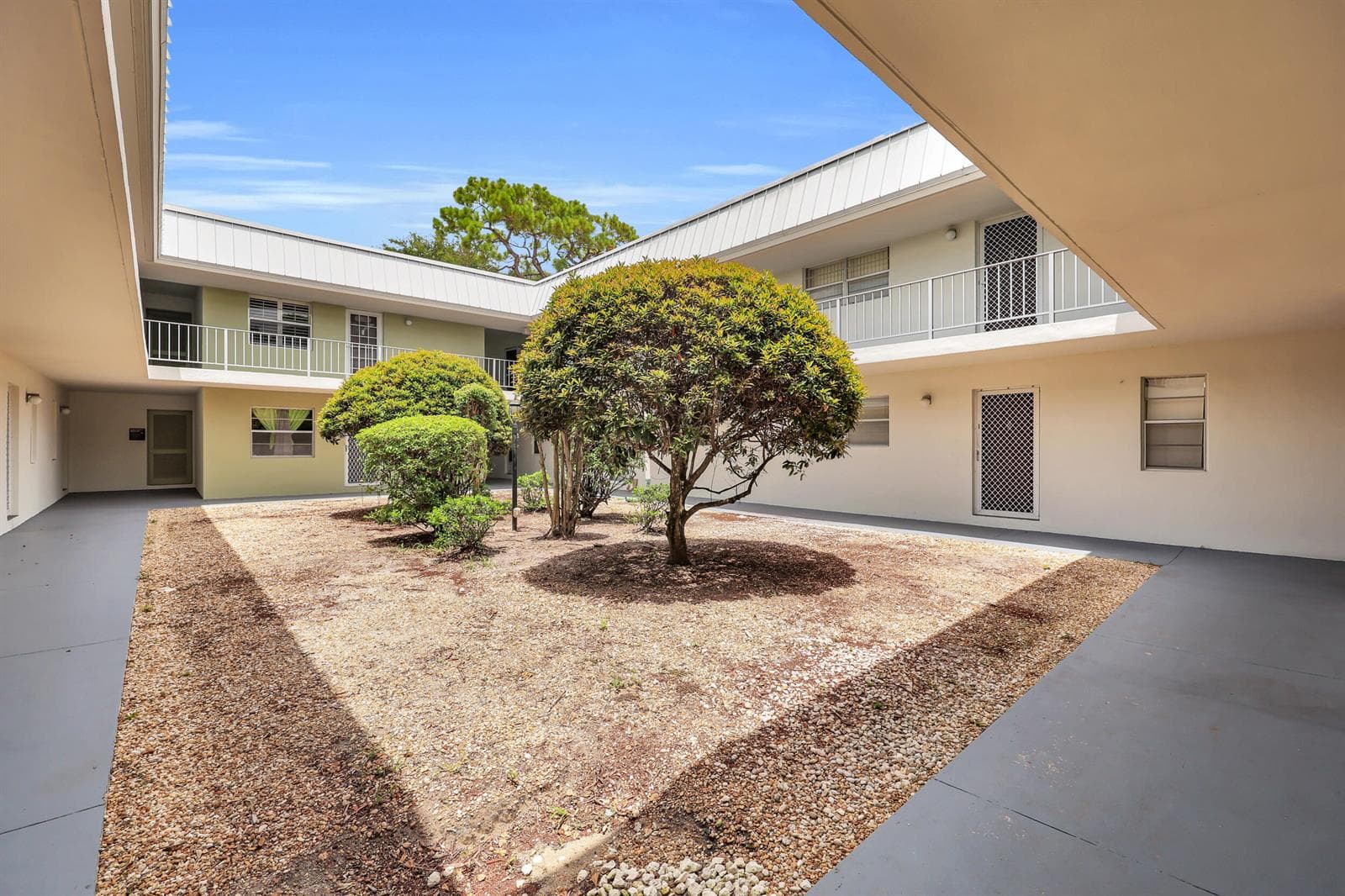 2302 Sunrise Boulevard # 209, Fort Pierce FL 34982 photo 2