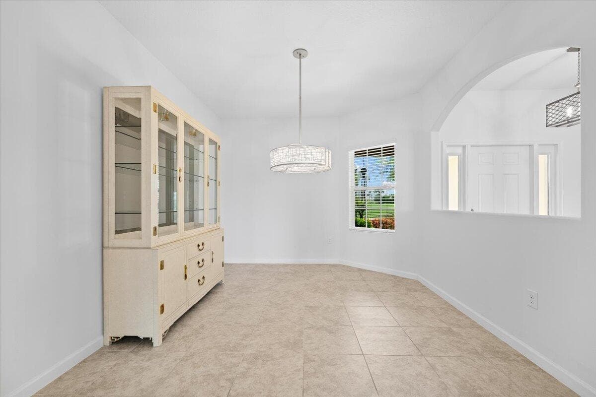12158 SW AVENTINO Drive, Port St. Lucie FL 34987 photo 4