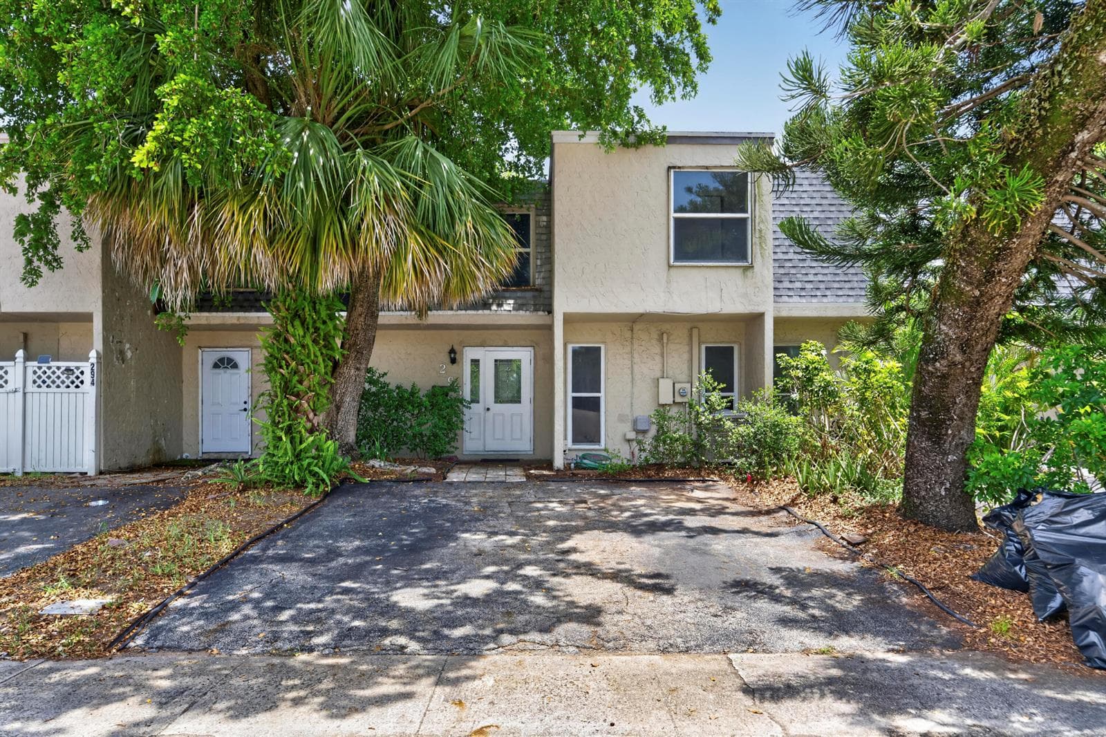 292 SUNSHINE Drive # 292, Coconut Creek FL 33066