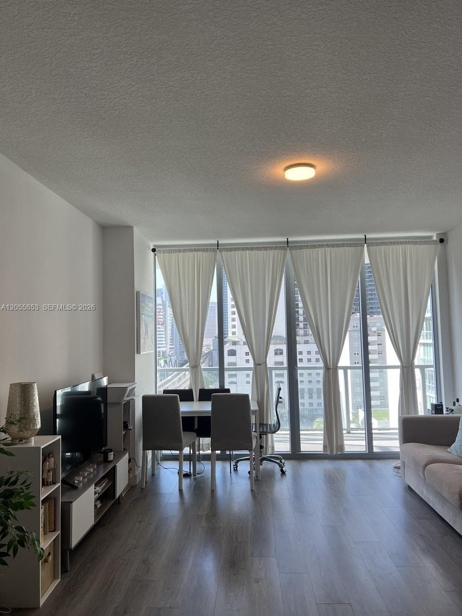 79 SW 12th St # 1511-S, Miami FL 33130 photo 3