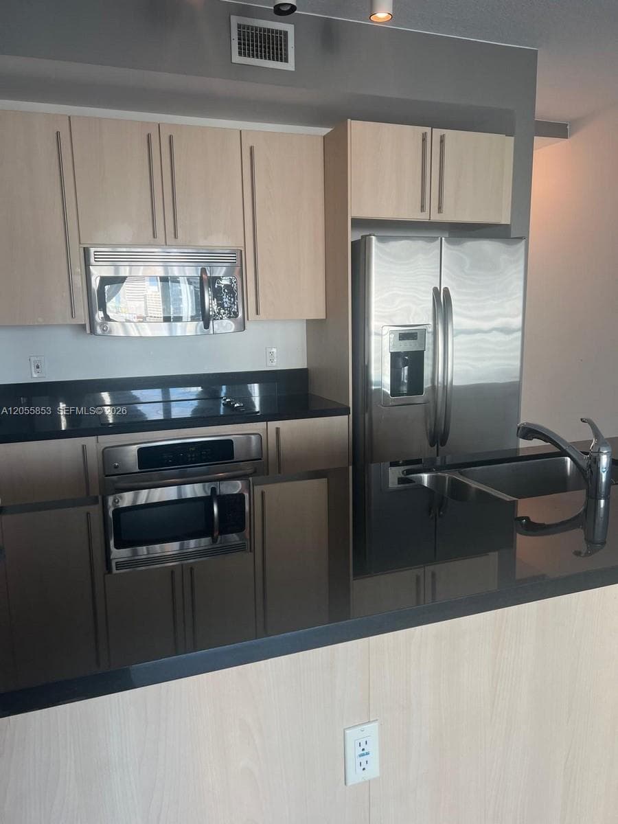 79 SW 12th St # 1511-S, Miami FL 33130 photo 5