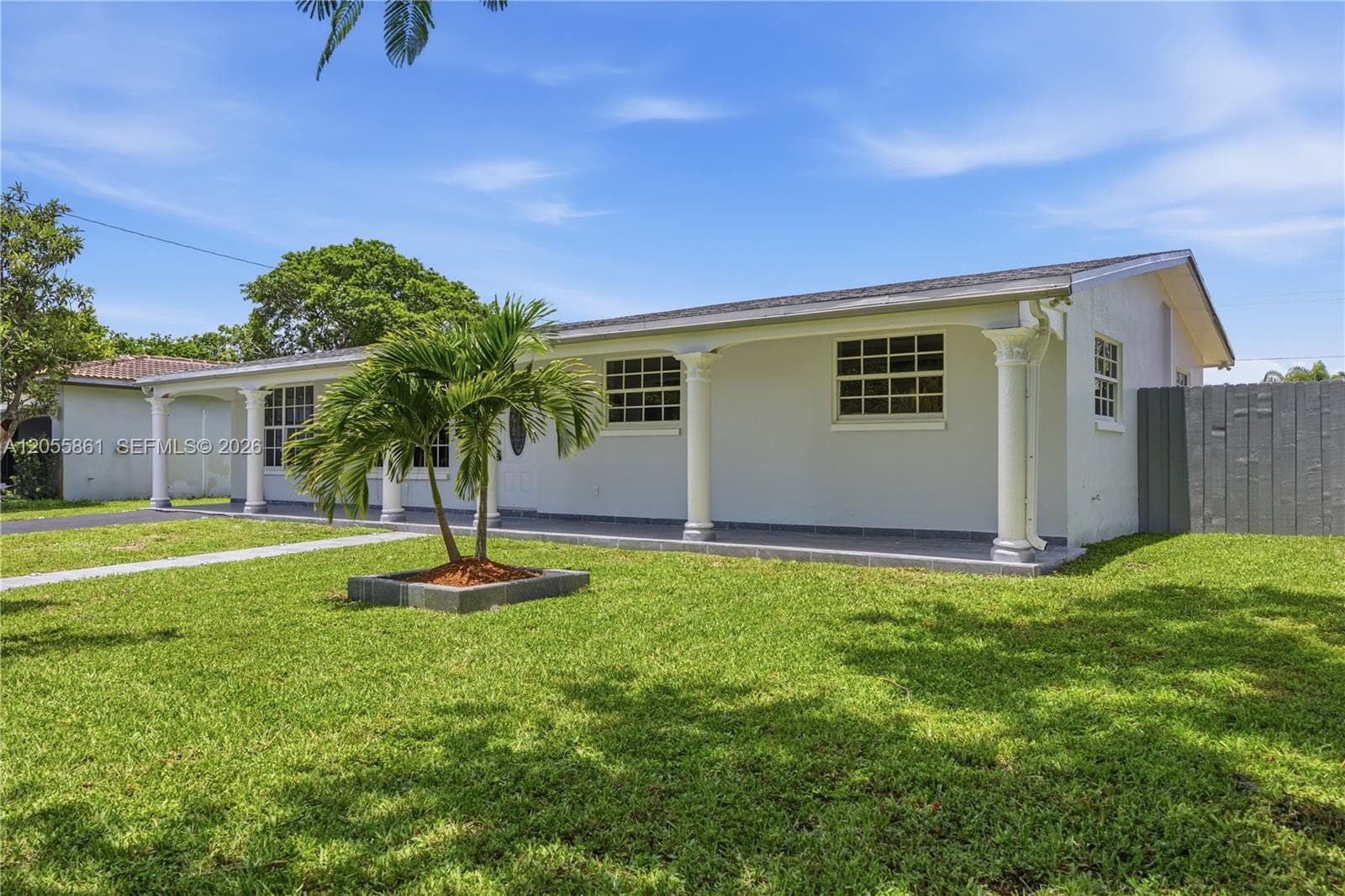 4225 Monroe St, Hollywood FL 33021