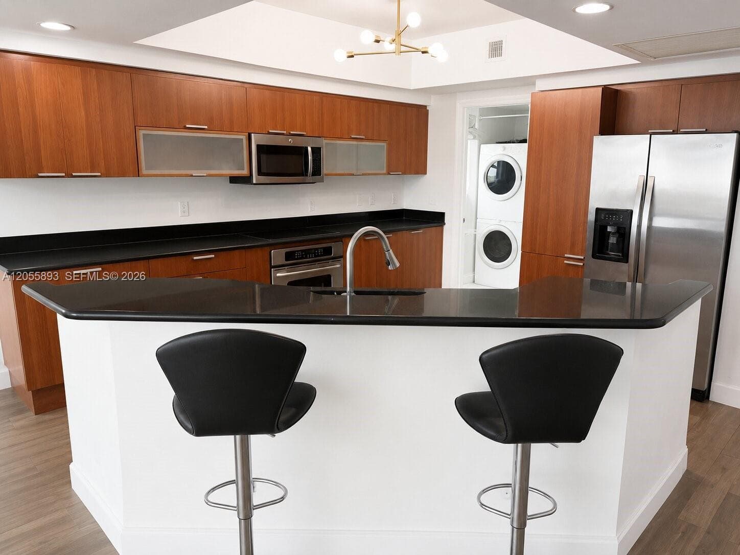 14951 Royal Oaks Ln # 409, North Miami FL 33181 photo 4