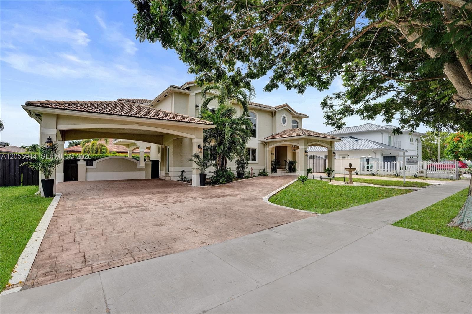 4665 SW 159th Ct, Miami FL 33185 photo 2