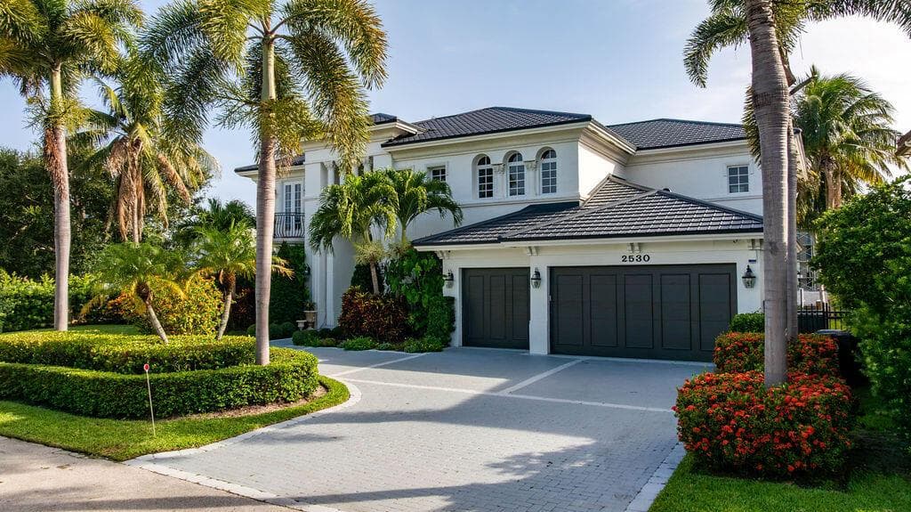 2530 NE 31ST Court, Lighthouse Point FL 33064 photo 4