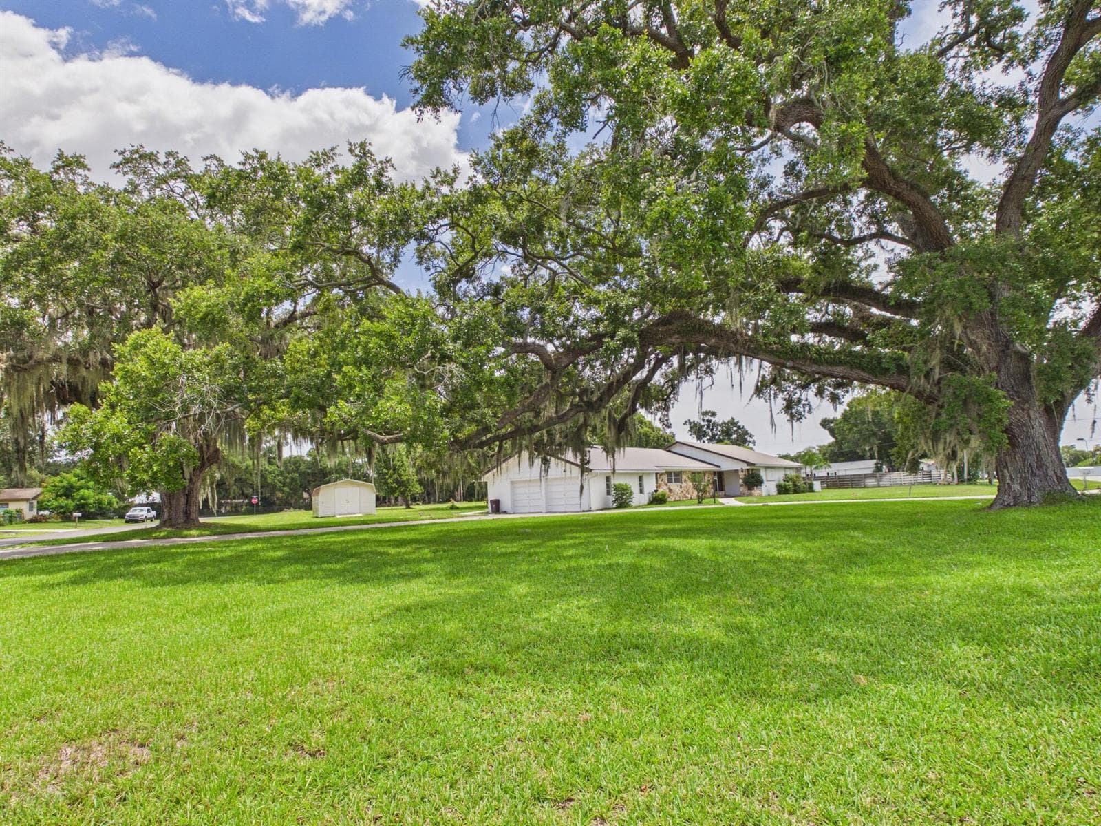 1501 SE 8TH Drive, Okeechobee FL 34974 photo 4
