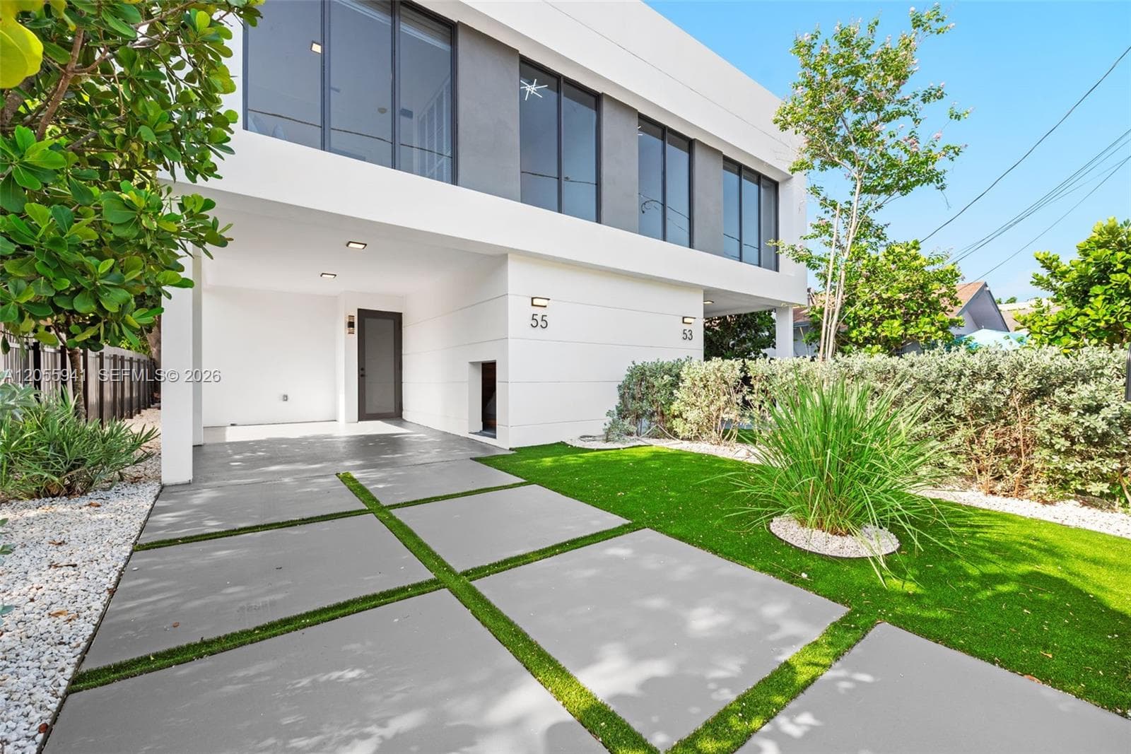 53 NW 52nd St, Miami FL 33127