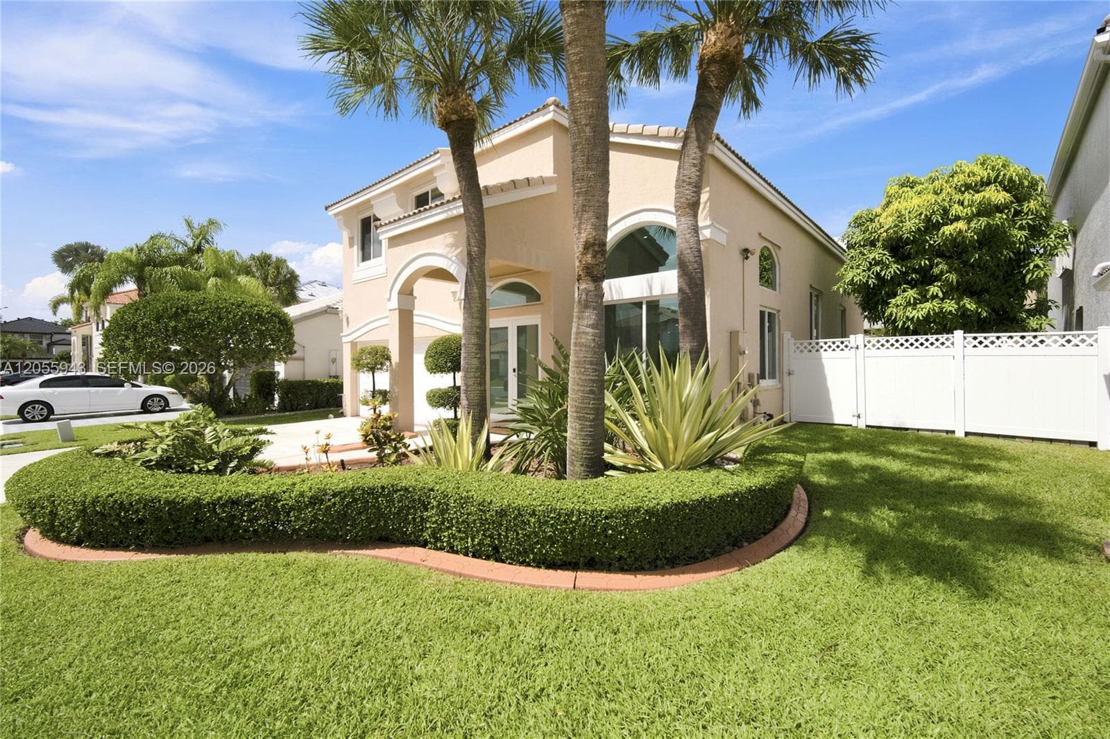 1457 NW 159th Ln, Pembroke Pines FL 33028 photo 3