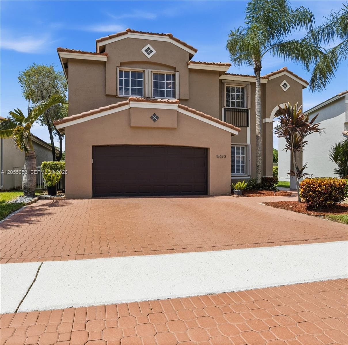15670 SW 16th Ct, Pembroke Pines FL 33027 photo 3